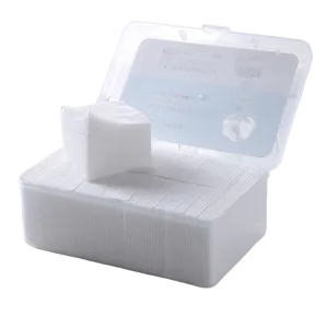 KOZMETIKAI PAMUT TAMPONOK DOBOZBAN - 150 DB
